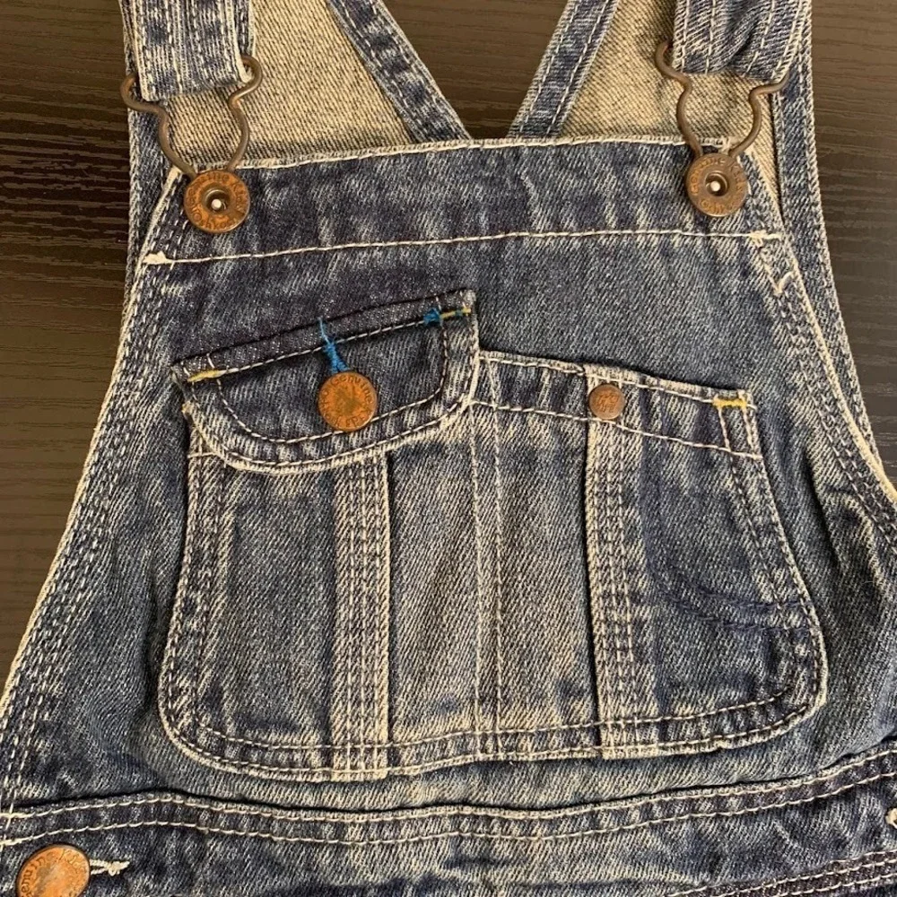 Genuine Kids From Oshkosh Denim Bib Overalls Adjustable Straps Toddler Size 2T - Picture 2 of 6